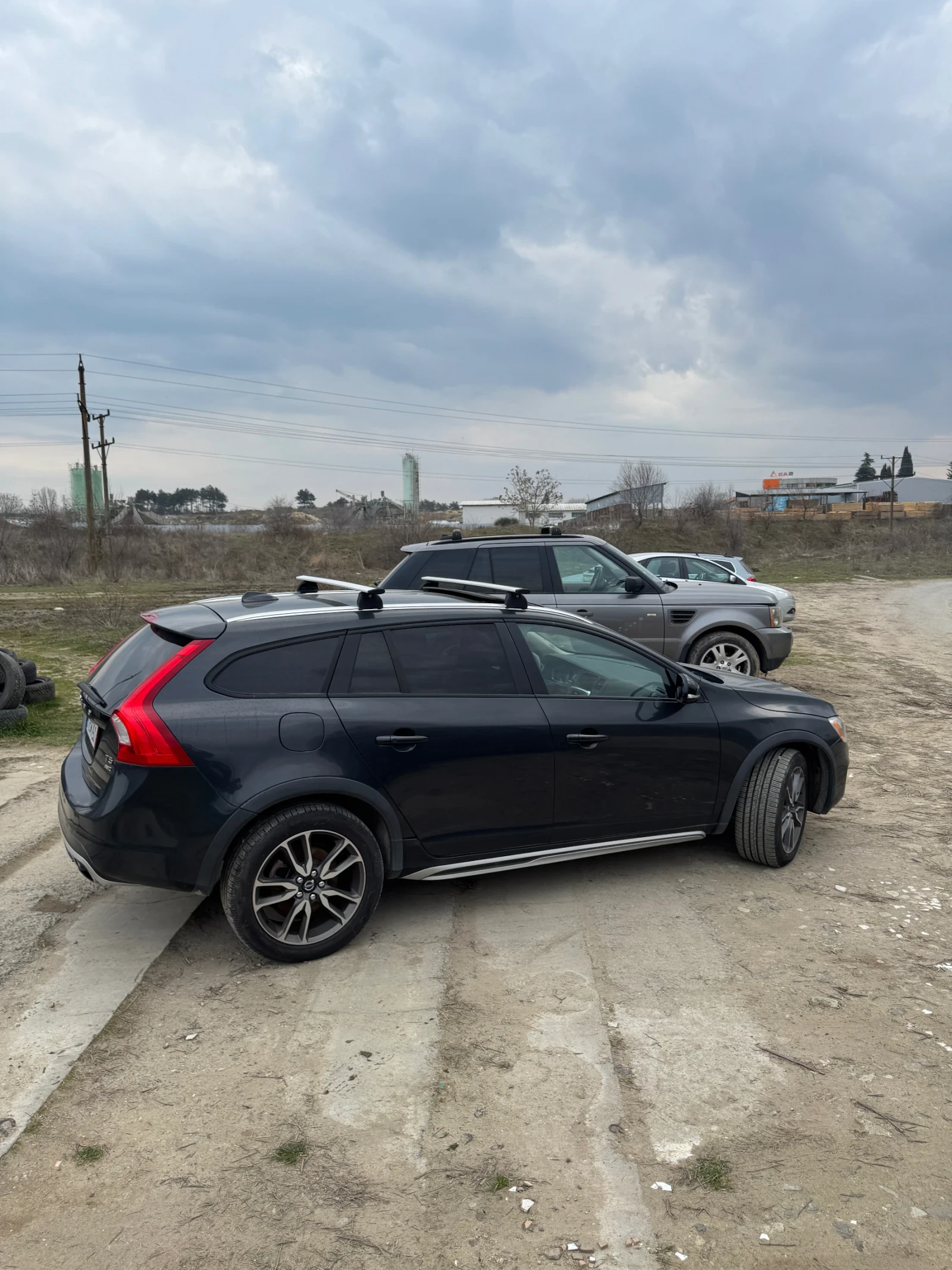 Volvo V60 Cross Country, снимка 5 - Автомобили и джипове - 53799705
