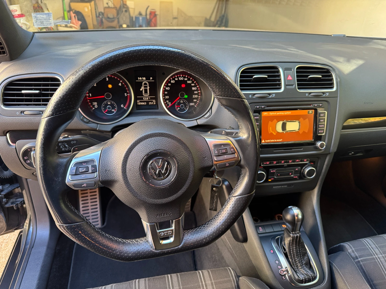 VW Golf GTD, снимка 10 - Автомобили и джипове - 53886446
