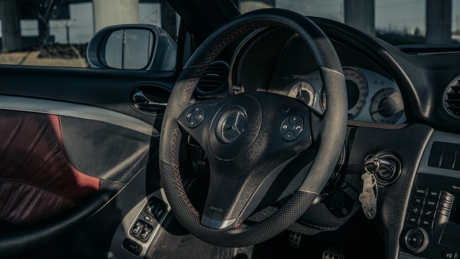 Mercedes-Benz CLK, снимка 8 - Автомобили и джипове - 54032144