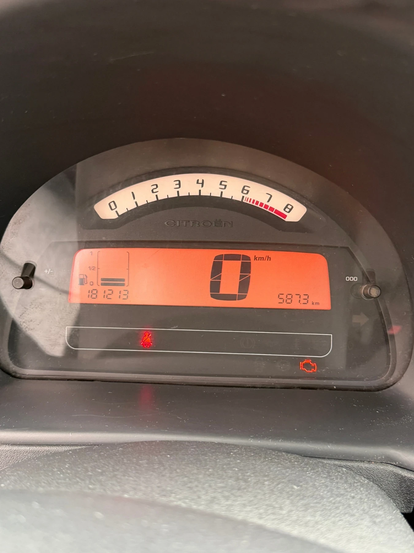 Citroen C3, снимка 11 - Автомобили и джипове - 54438809