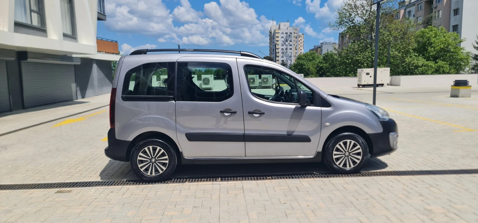 Peugeot Partner MY 2017 OUTDOOR, снимка 8 - Автомобили и джипове - 54594513
