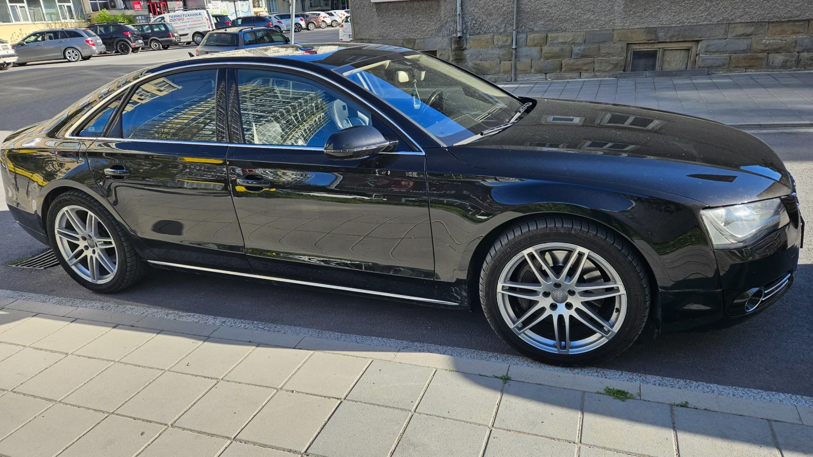 Audi A8 4.2 tdi, снимка 2 - Автомобили и джипове - 54828574