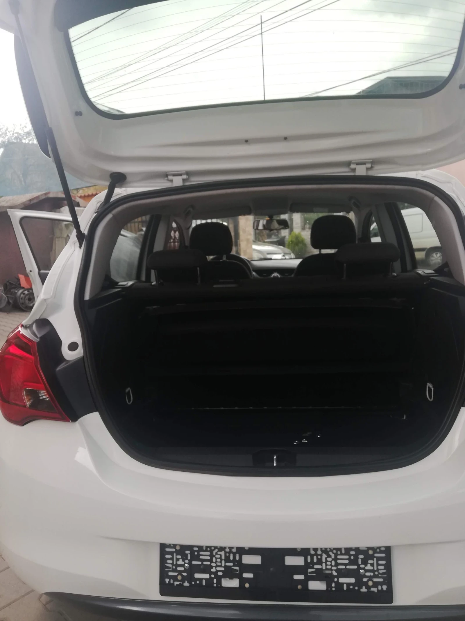 Opel Corsa 1.4газ бензин , снимка 15 - Автомобили и джипове - 54833852