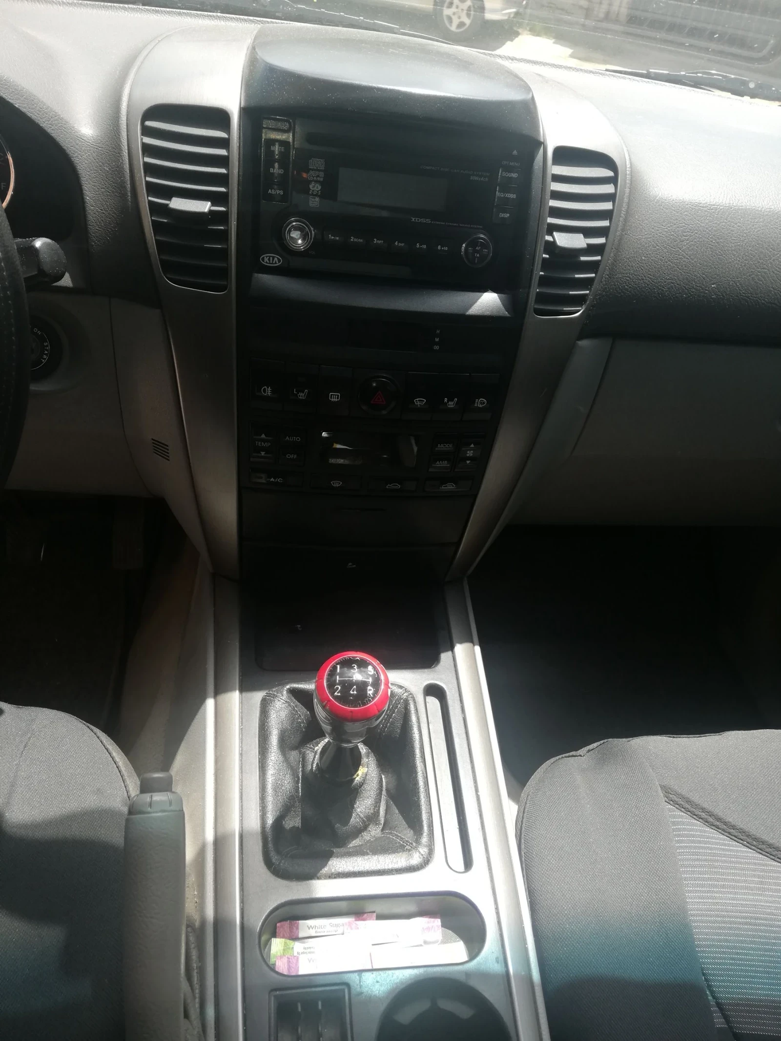 Kia Sorento 2.0 DIESEL, снимка 12 - Автомобили и джипове - 54833852