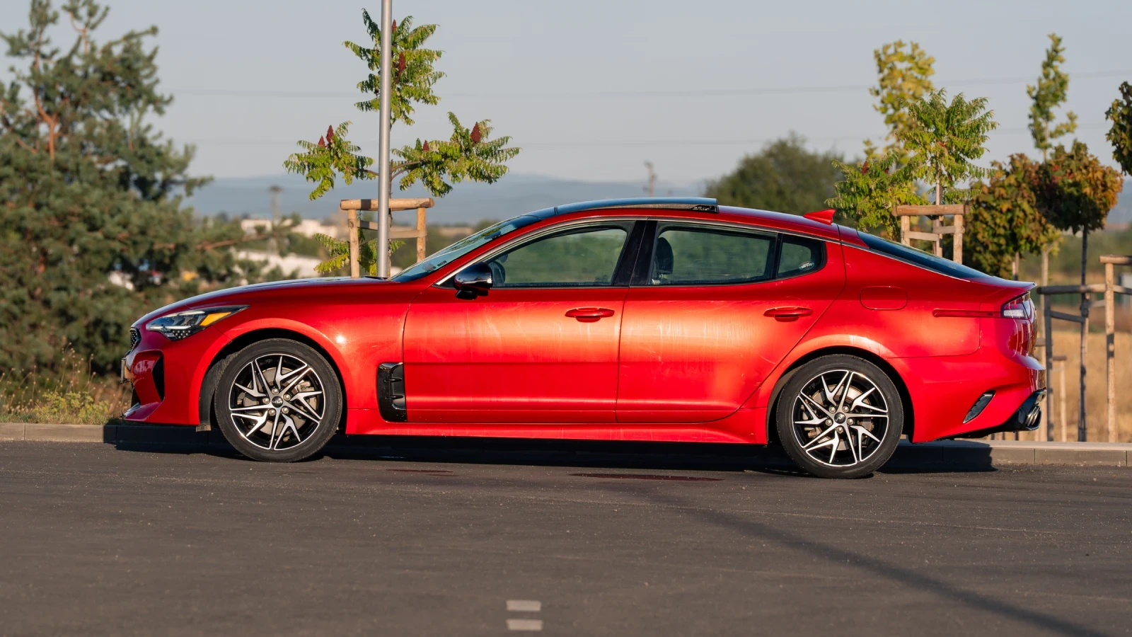 Kia Stinger, снимка 3 - Автомобили и джипове - 56008394