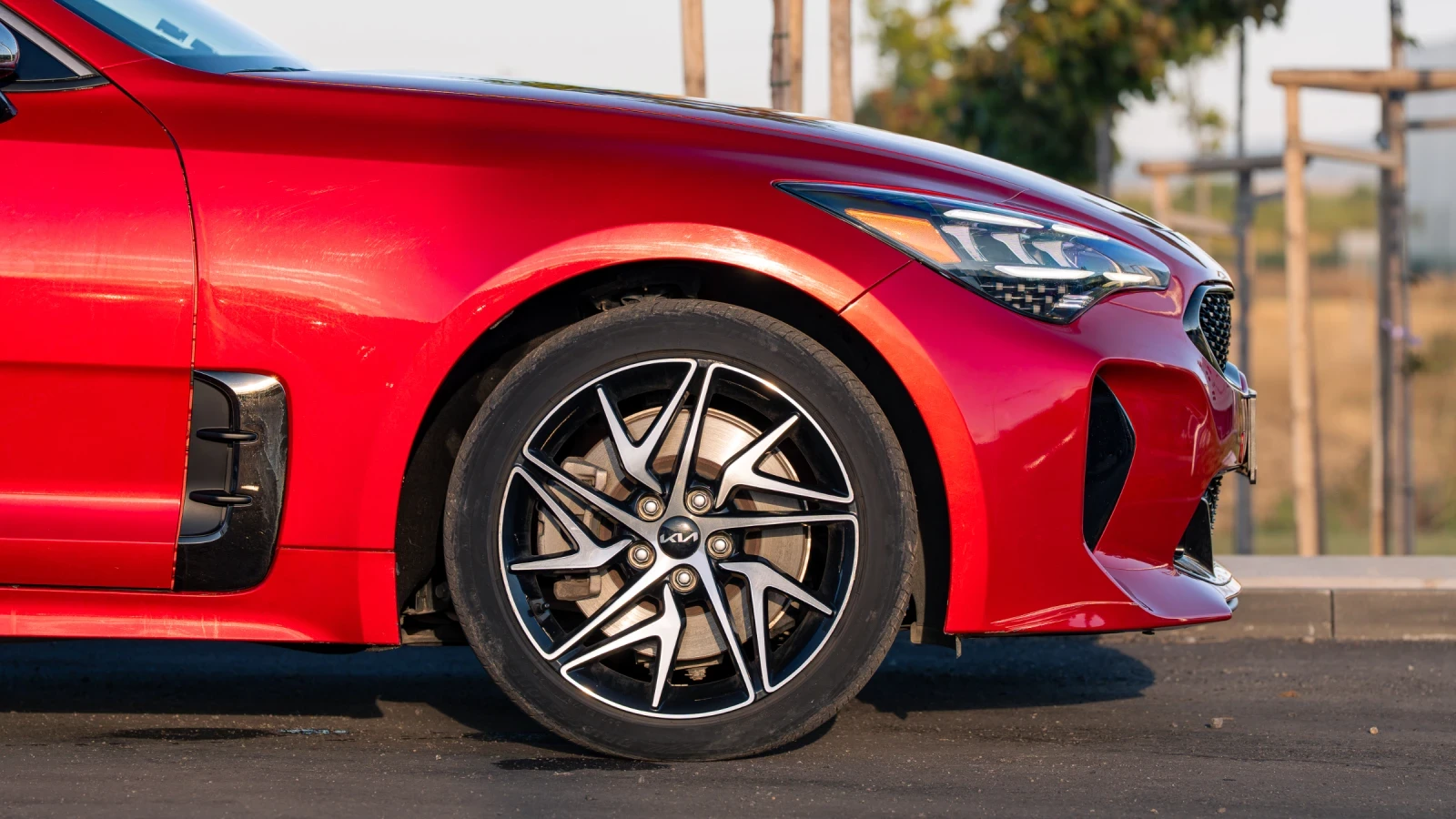 Kia Stinger, снимка 9 - Автомобили и джипове - 56008394
