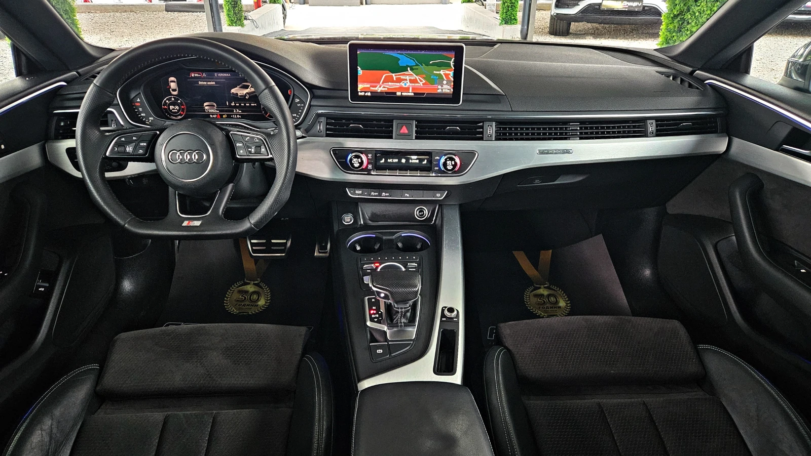 Audi A5 MATRIX/S-LINE/LED/DIGITAL/PANO/AMBIEN/CAR PLAY/LIZ, снимка 9 - Автомобили и джипове - 56220909