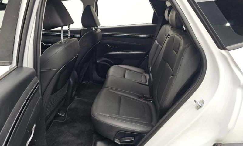 Hyundai Tucson Gasoline 1.6 Turbo 2WD Modern, снимка 12 - Автомобили и джипове - 52069932