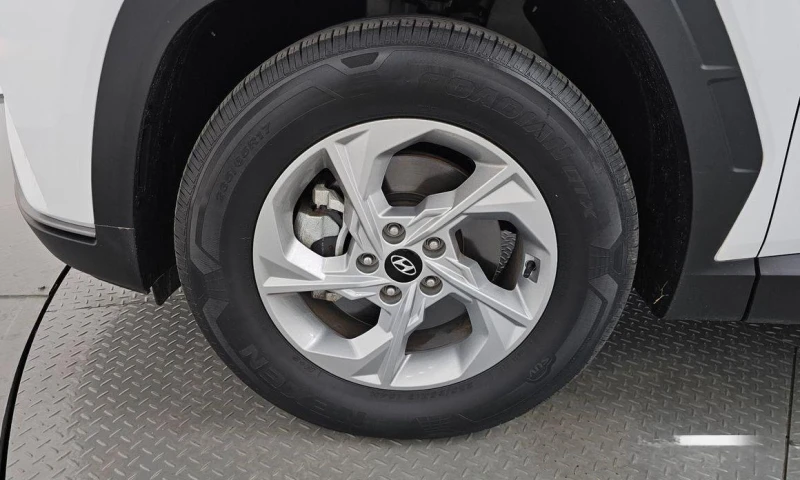 Hyundai Tucson Gasoline 1.6 Turbo 2WD Modern, снимка 5 - Автомобили и джипове - 52069932