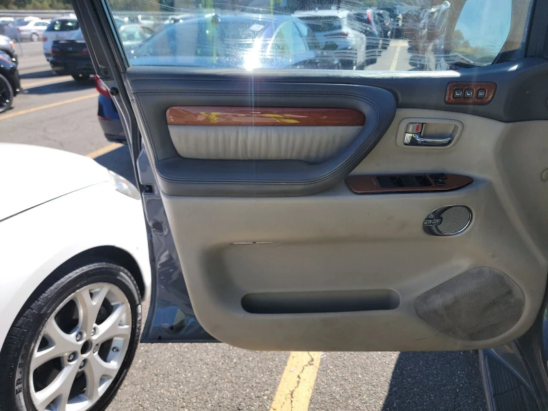Lexus LX 470, снимка 14 - Автомобили и джипове - 52599604