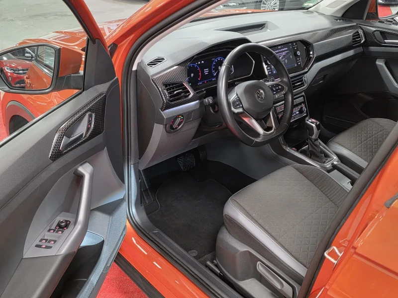 VW T-Cross 1.5TSI | DSG-7 | Camera | TOP, снимка 9 - Автомобили и джипове - 52618368