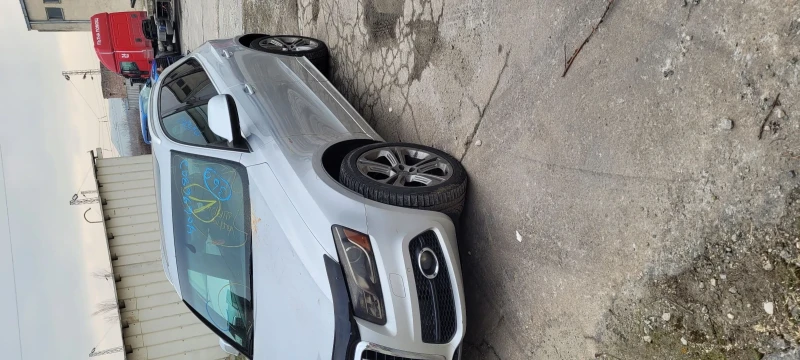 Audi Q5 3.2 FSI, снимка 8 - Автомобили и джипове - 53109308