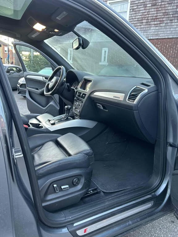 Audi Q5 2.0T quattro Progressiv, снимка 12 - Автомобили и джипове - 53108427