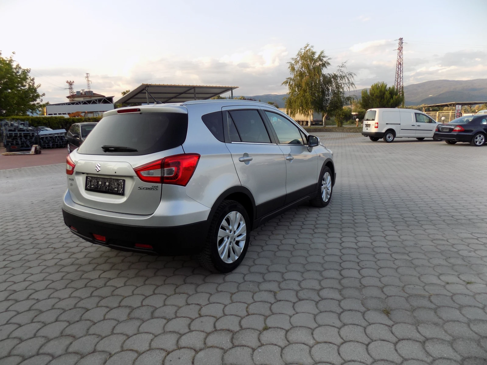 Suzuki SX4 S-Cross  - изображение 5
