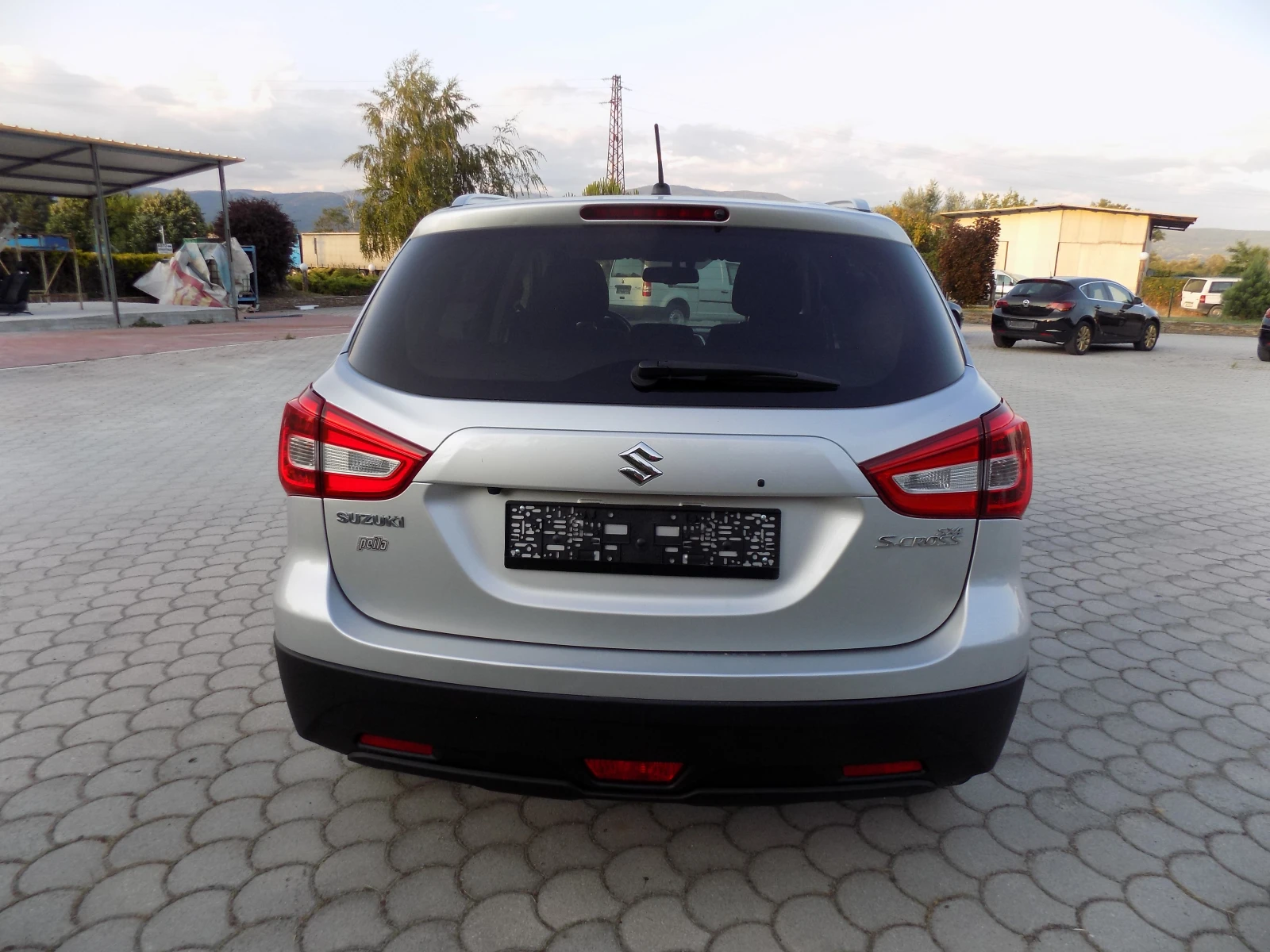 Suzuki SX4 S-Cross  - изображение 6