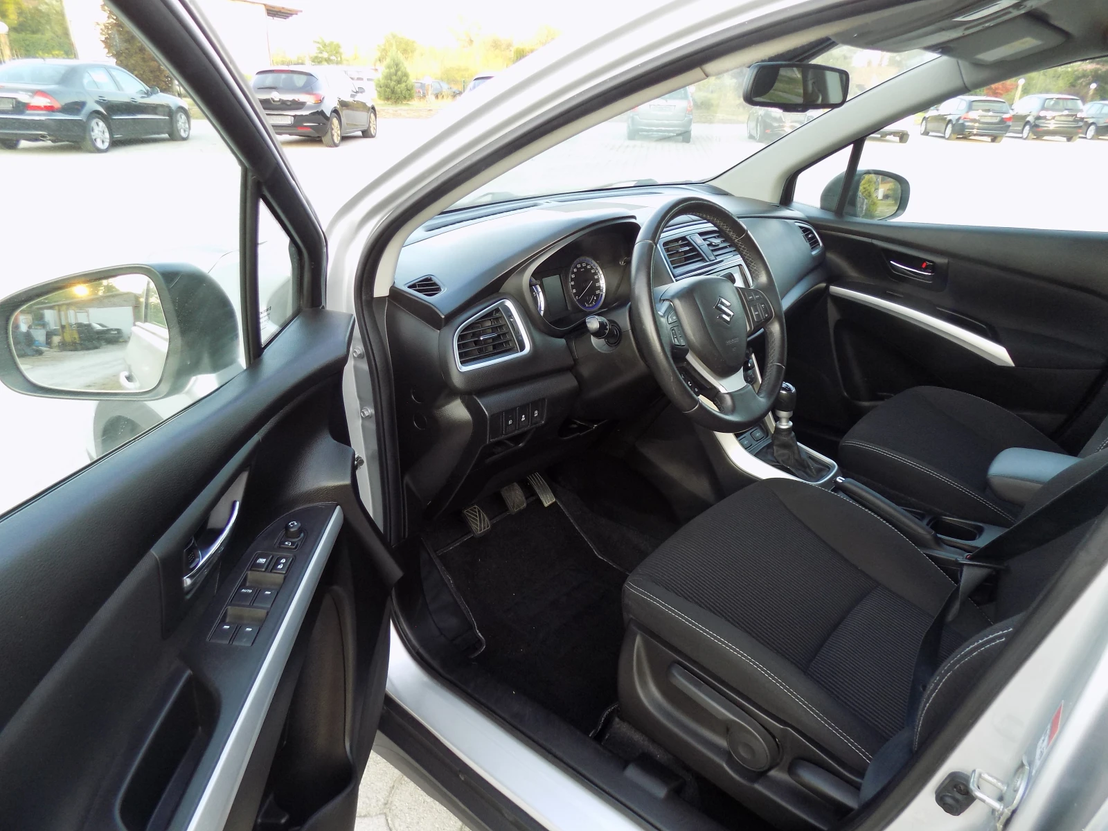 Suzuki SX4 S-Cross  - изображение 8
