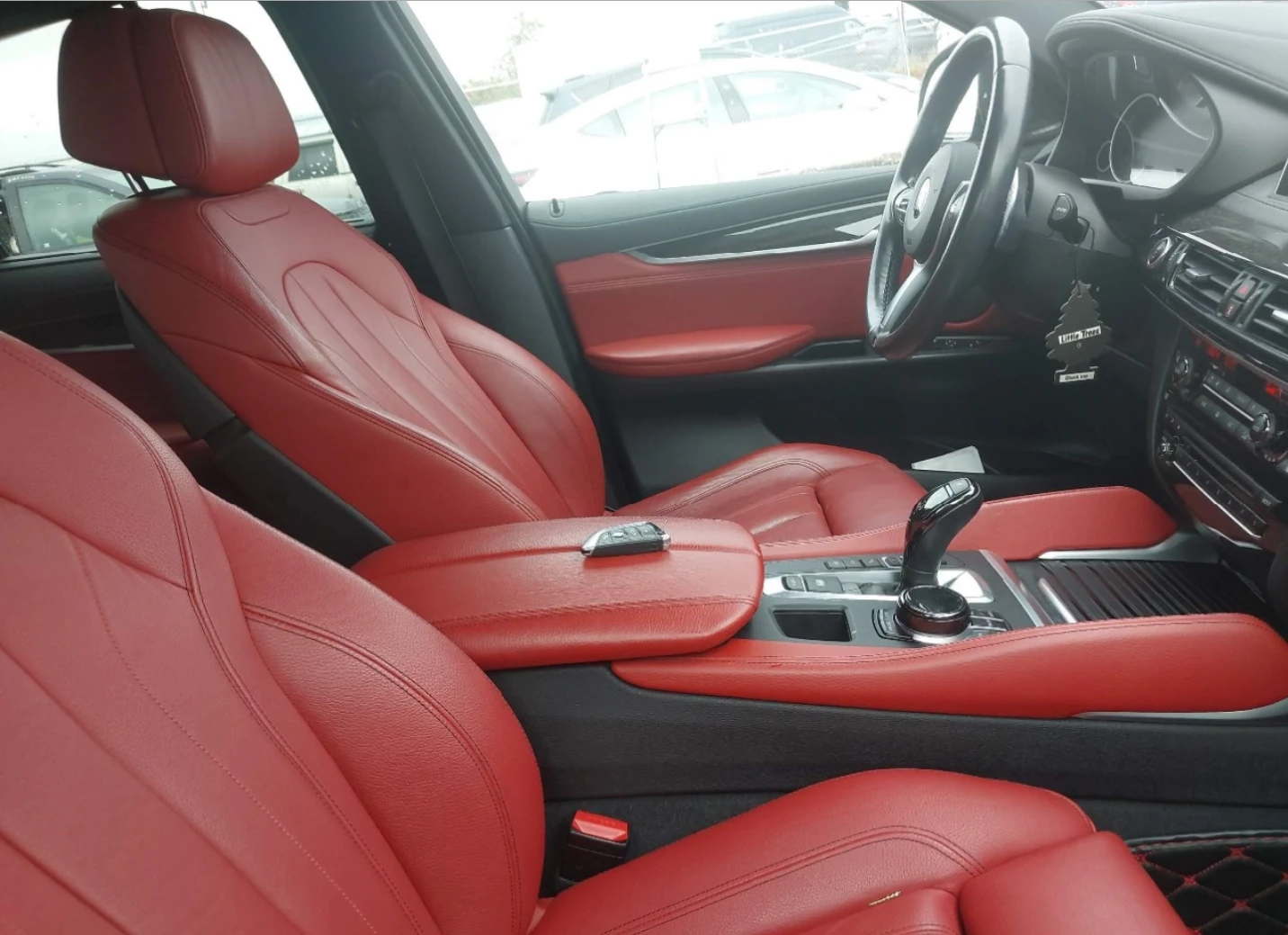 BMW X6 HEADUP* ДИГ.ТАБЛО* HARMAN* 360* M. Окачване - изображение 9