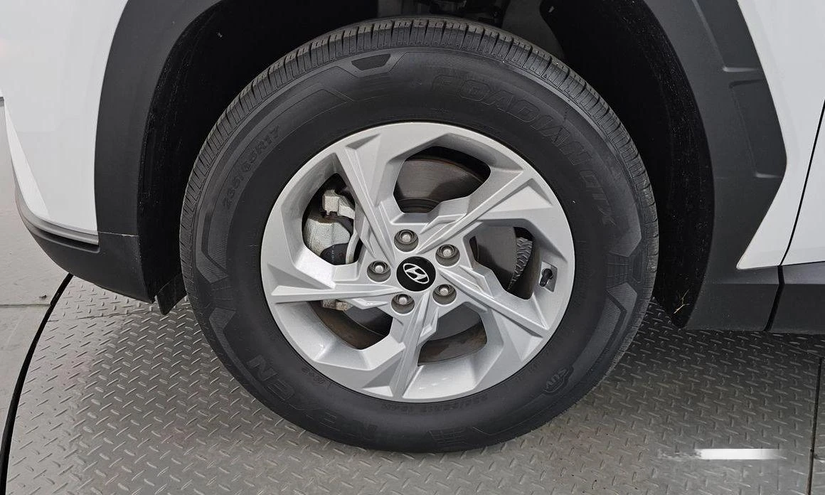 Hyundai Tucson Gasoline 1.6 Turbo 2WD Modern - изображение 5