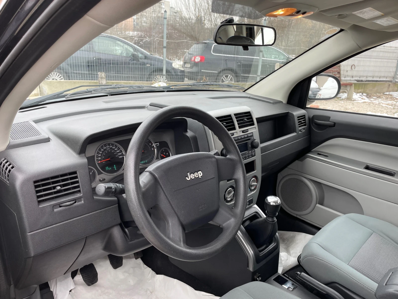 Jeep Compass 2.0 crdi 4x4  - изображение 6