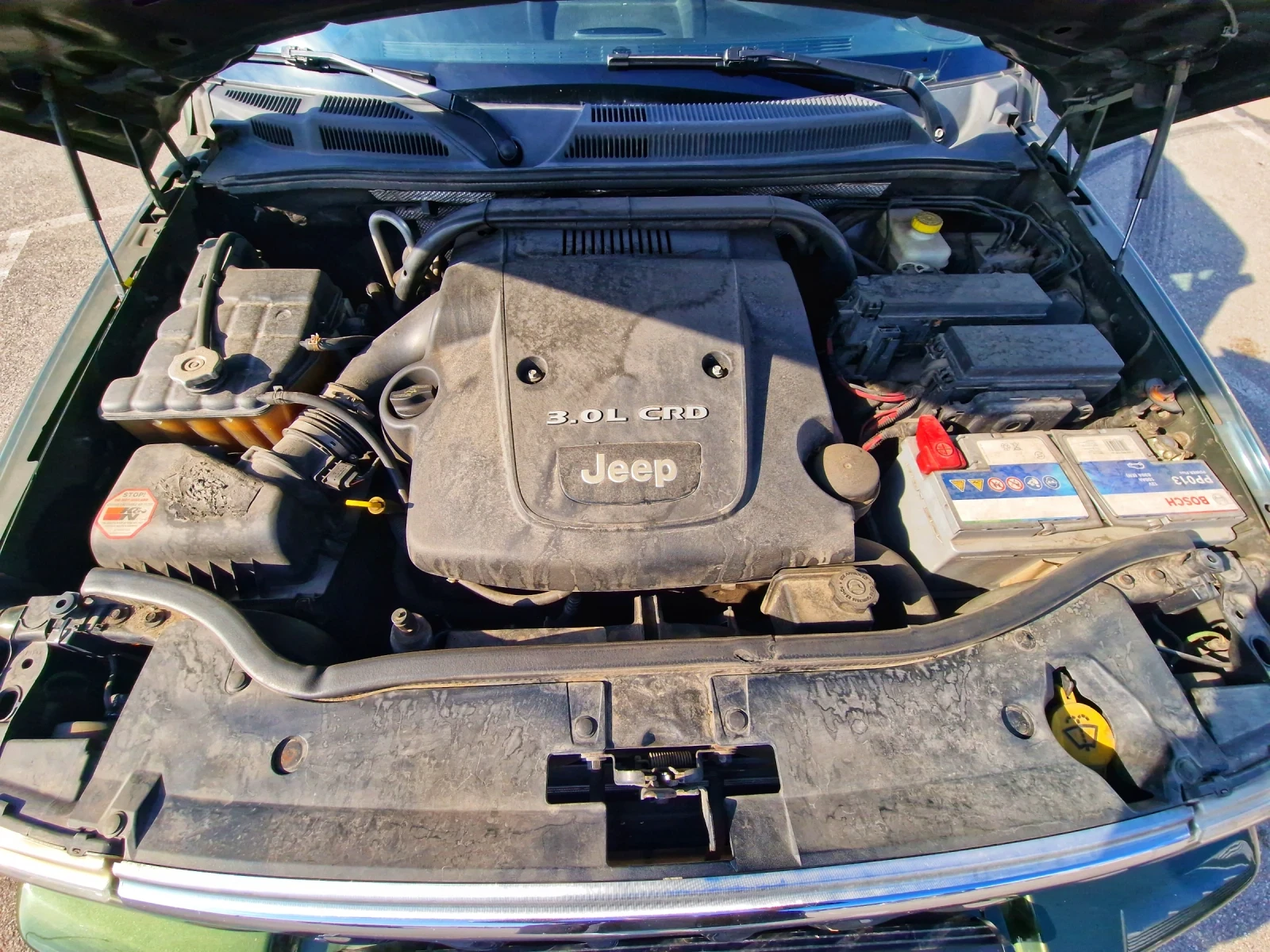 Jeep Commander 3.0 CRD Limited, снимка 8 - Автомобили и джипове - 53729156