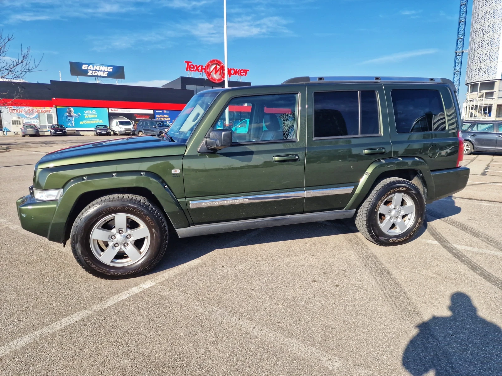 Jeep Commander 3.0 CRD Limited, снимка 7 - Автомобили и джипове - 53729156