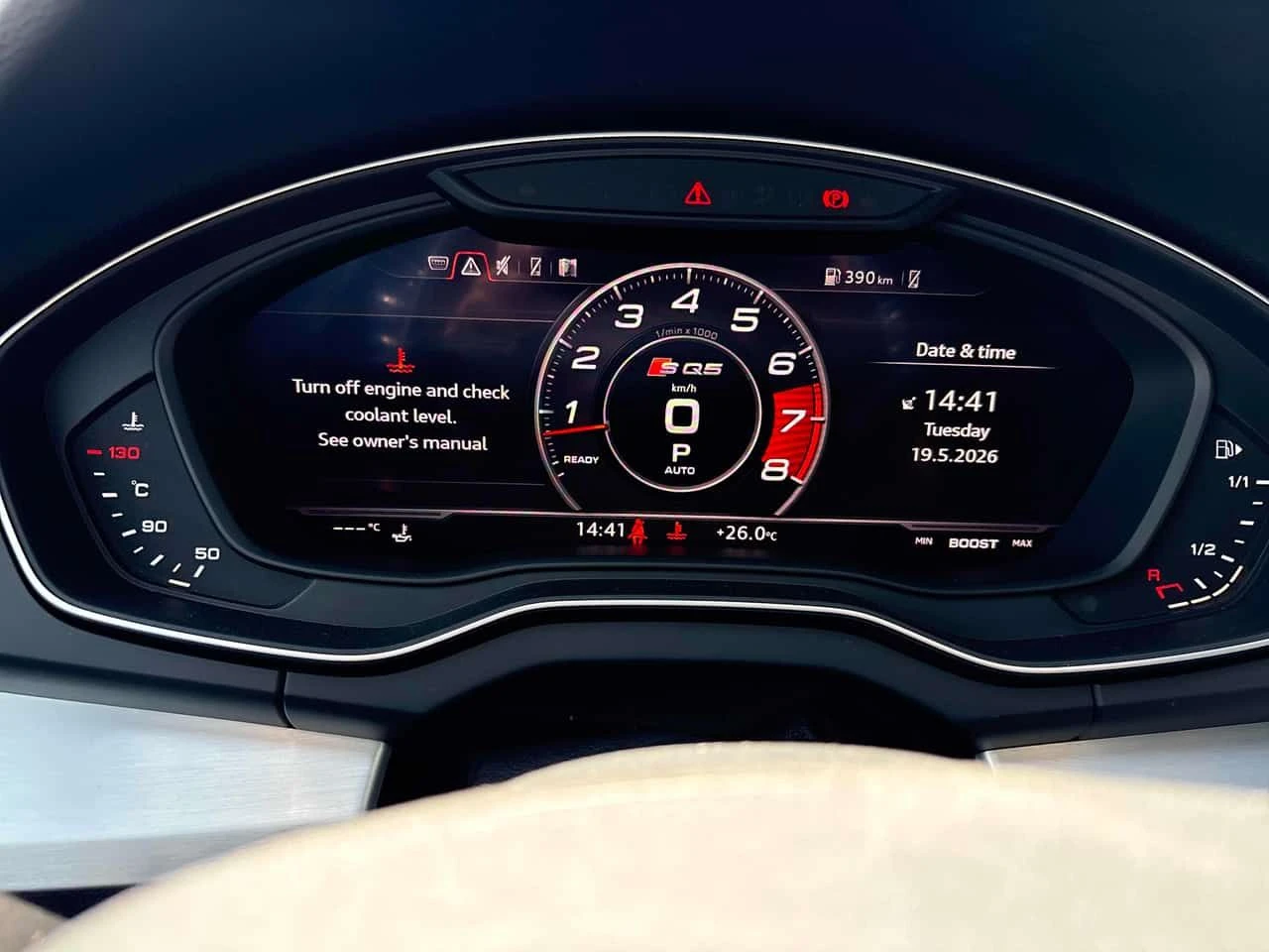 Audi SQ5 ВСИЧКИ ЕКСТРИ * ГЛАВНО ПРЕДСТАВИТЕЛСТВО НА AUDI* , снимка 10 - Автомобили и джипове - 54611830