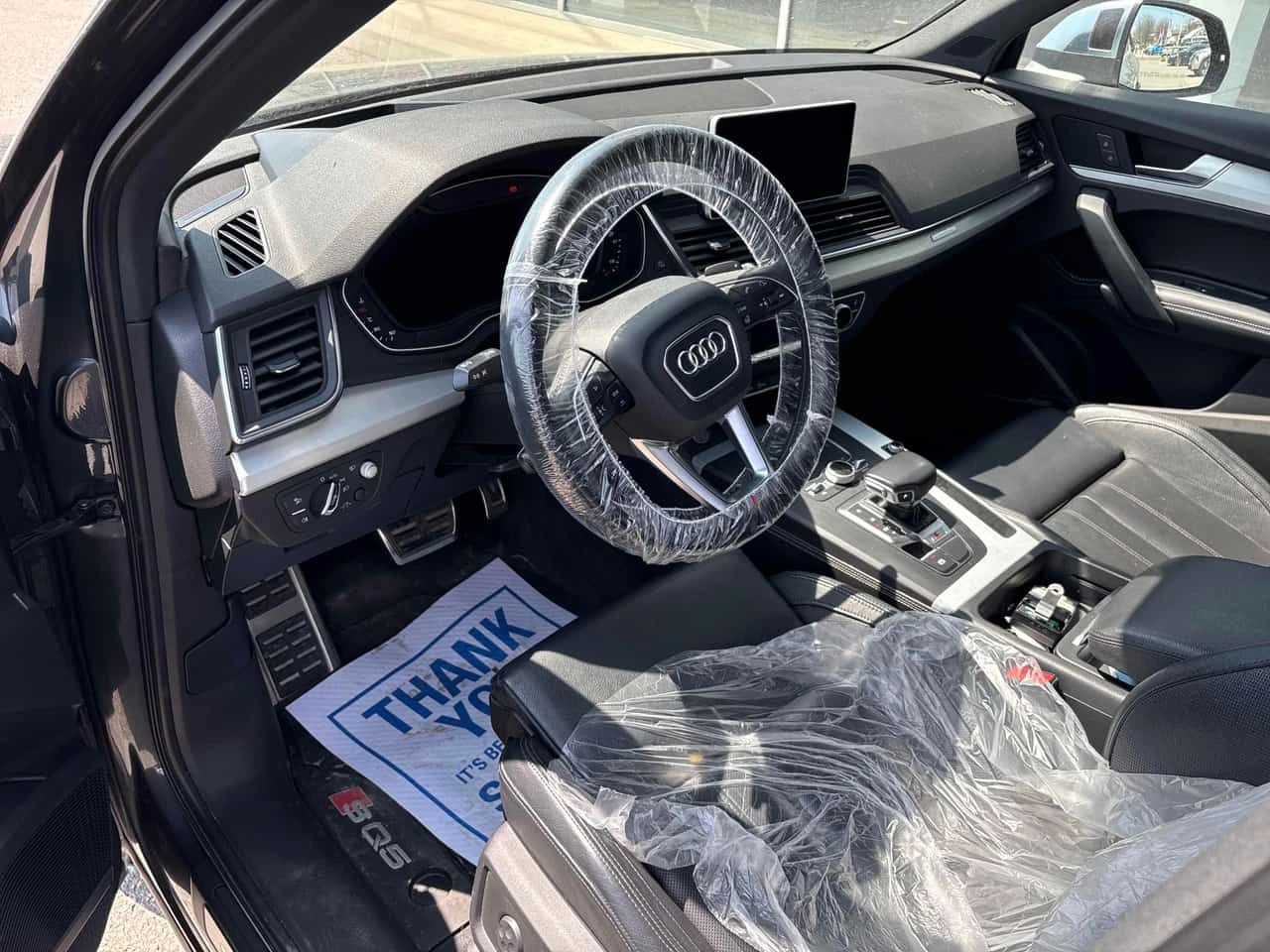 Audi SQ5 ВСИЧКИ ЕКСТРИ * ГЛАВНО ПРЕДСТАВИТЕЛСТВО НА AUDI* , снимка 7 - Автомобили и джипове - 54611830