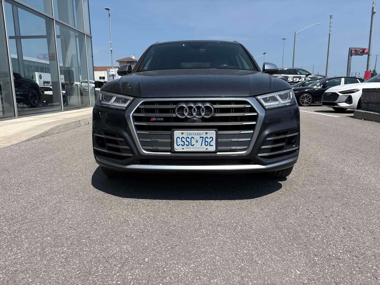 Audi SQ5 ВСИЧКИ ЕКСТРИ * ГЛАВНО ПРЕДСТАВИТЕЛСТВО НА AUDI* , снимка 2 - Автомобили и джипове - 54611830