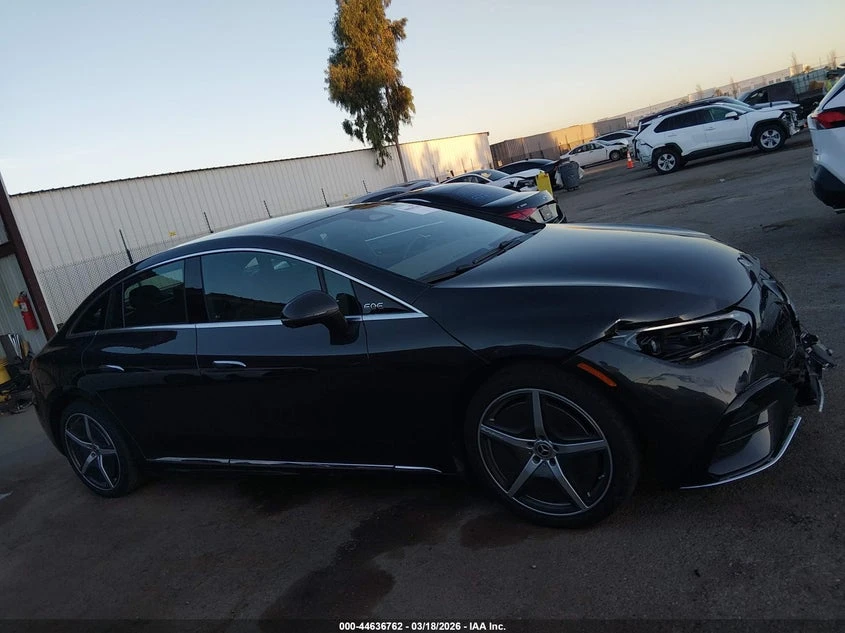 Mercedes-Benz EQE 350+ , снимка 13 - Автомобили и джипове - 54625850
