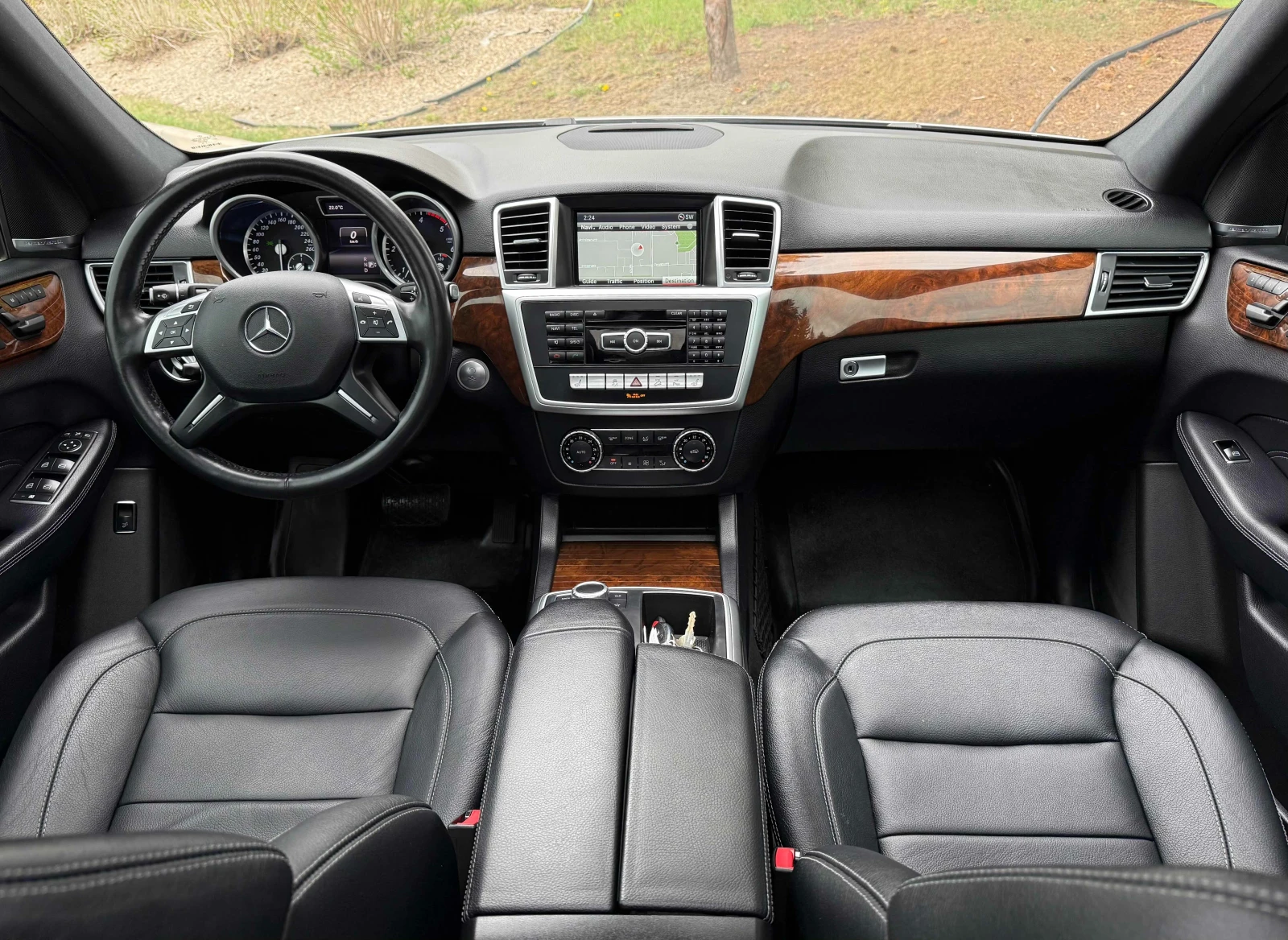Mercedes-Benz ML 350 BlueTEC * 55, 118km. * ПАНОРАМА * CARFAX, снимка 16 - Автомобили и джипове - 54919951