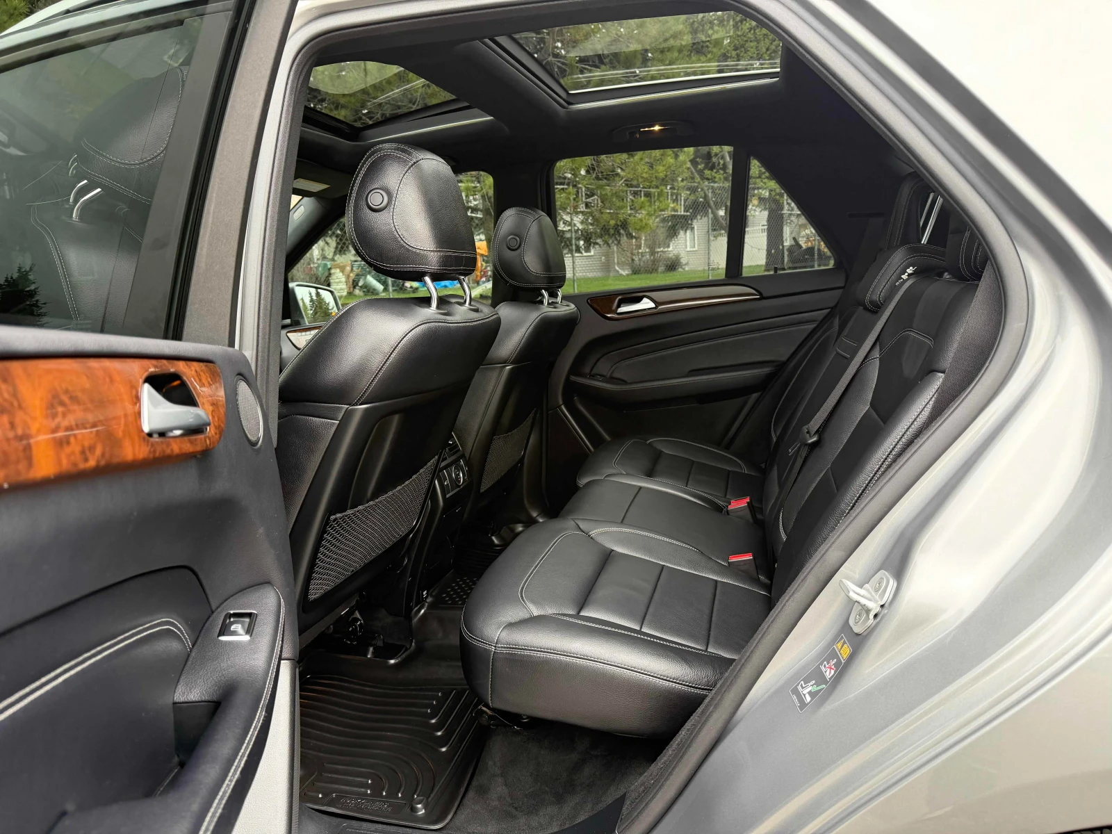 Mercedes-Benz ML 350 BlueTEC * 55, 118km. * ПАНОРАМА * CARFAX, снимка 15 - Автомобили и джипове - 54919951