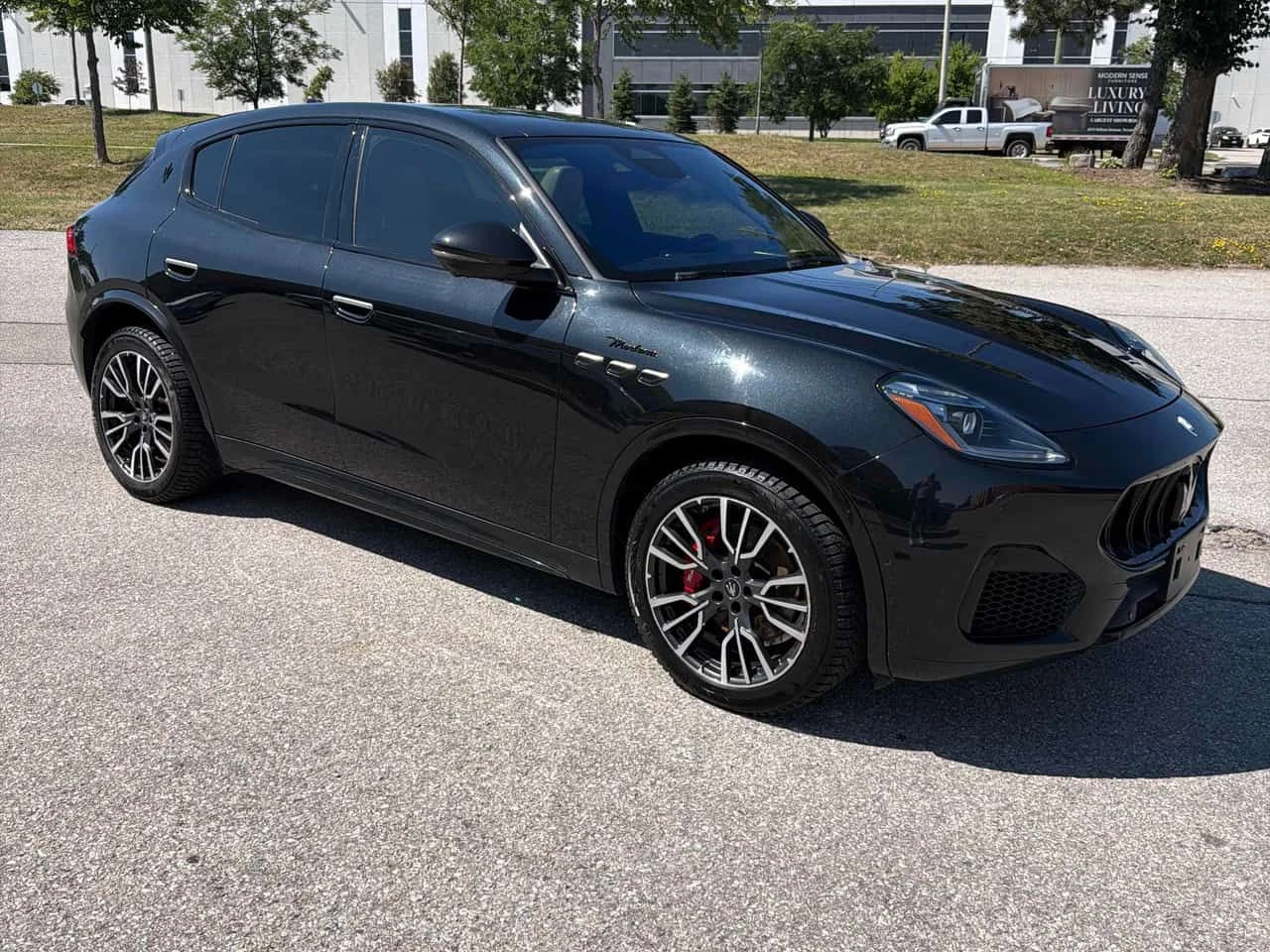 Maserati Grecale Modena /CARFAX /360/ХЕДЪП/ПАНО/ПОДГРЕВ/, снимка 3 - Автомобили и джипове - 55570074