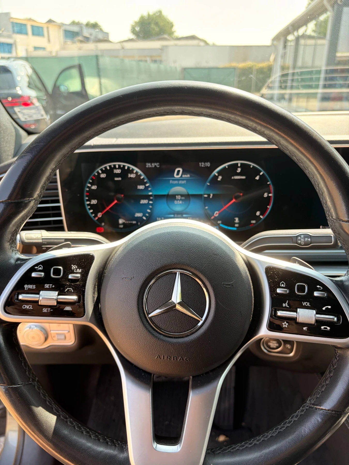 Mercedes-Benz GLE 400, снимка 12 - Автомобили и джипове - 55823980