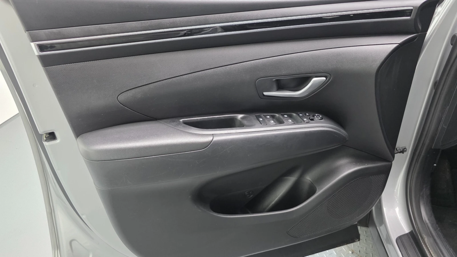 Hyundai Tucson 4WD , снимка 4 - Автомобили и джипове - 56003840