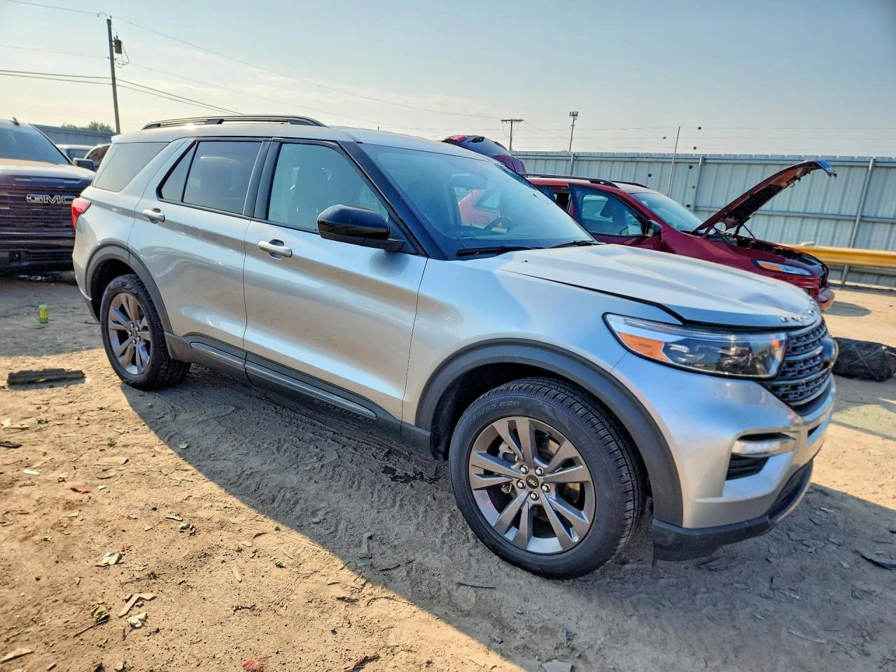Ford Explorer 2.3l Xlt, снимка 4 - Автомобили и джипове - 56072469