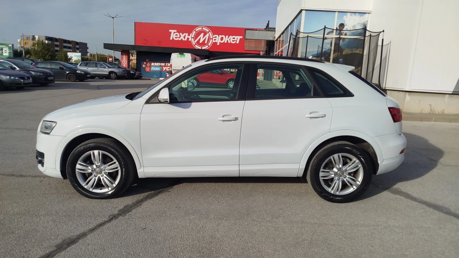 Audi Q3, снимка 4 - Автомобили и джипове - 56407946
