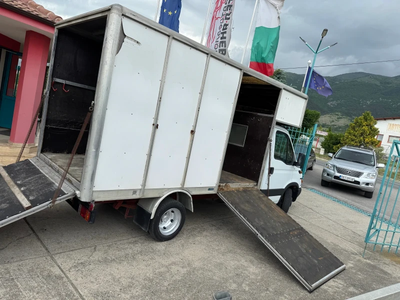 Iveco Daily Животновоз* 35C11* 2.8HPI* 3.70 метра , снимка 9 - Бусове и автобуси - 50390648