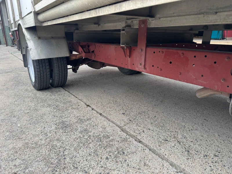 Iveco Daily Животновоз* 35C11* 2.8HPI* 3.70 метра , снимка 11 - Бусове и автобуси - 50390648