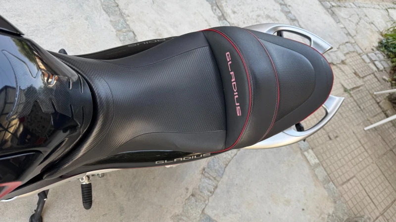 Suzuki Gladius, снимка 6 - Мотоциклети и мототехника - 51541690