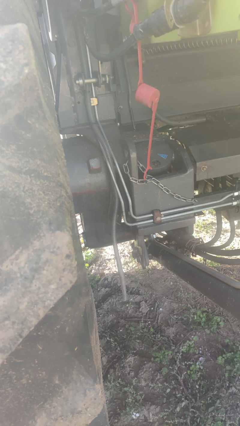 Комбайн Claas Lexion 670 Montana 4x4, снимка 14 - Селскостопанска техника - 52313857