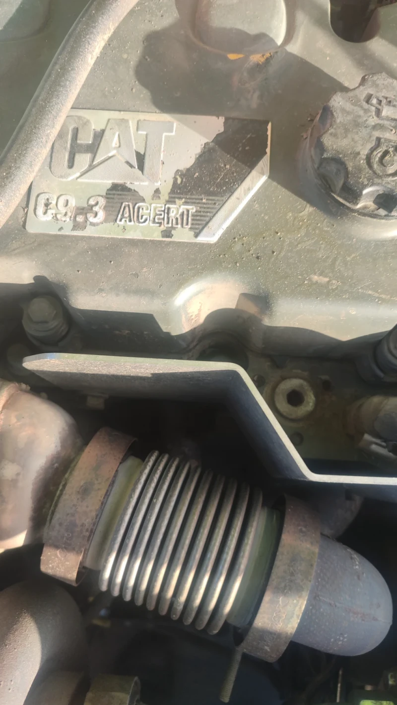 Комбайн Claas Lexion 670 Montana 4x4, снимка 8 - Селскостопанска техника - 52313857