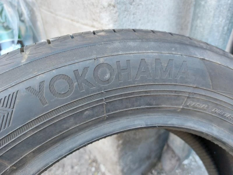 Гуми Летни 185/60R15, снимка 3 - Гуми и джанти - 36802855