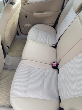 Mercedes-Benz B 200, снимка 14