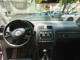 VW Touran 1.9TDI 6ск, снимка 3