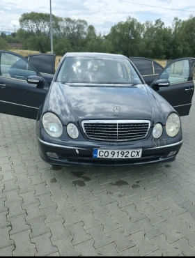 Mercedes-Benz E 270, снимка 1