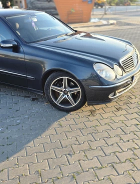 Mercedes-Benz E 270, снимка 7