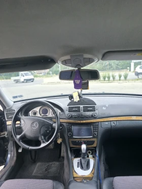 Mercedes-Benz E 270, снимка 3