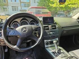 Mercedes-Benz C 220, снимка 4