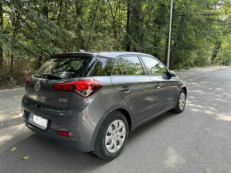 Hyundai I20, снимка 5 - Автомобили и джипове - 48624660