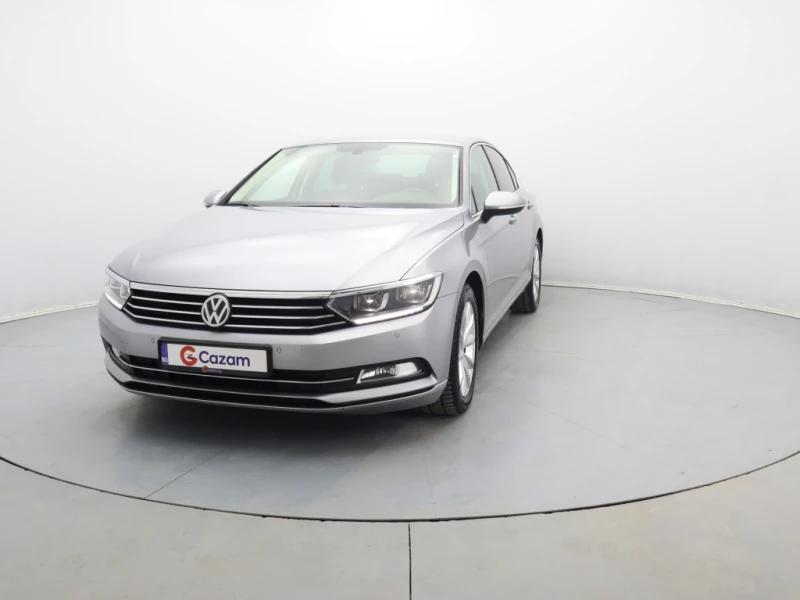 VW Passat 1.5 TSI, снимка 3 - Автомобили и джипове - 47882461